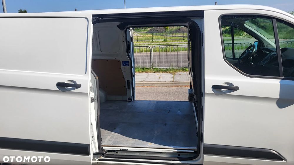 Ford Transit Custom - 9