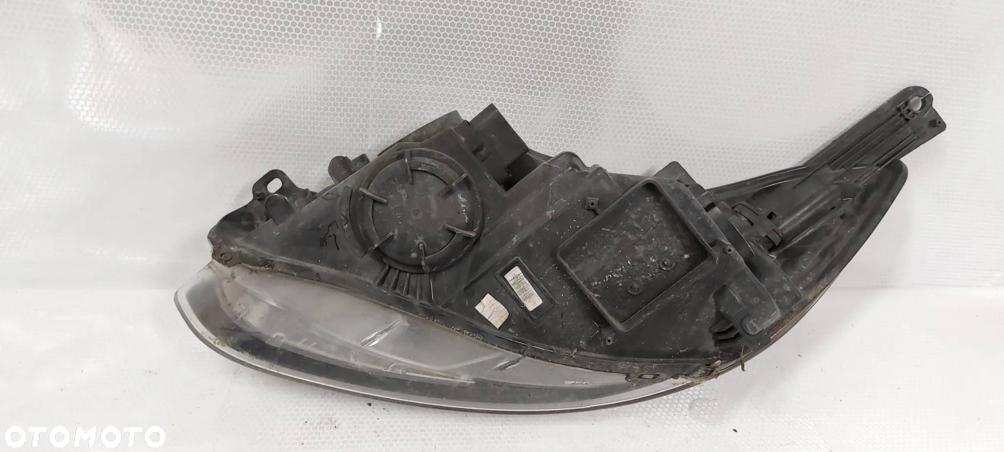.  LAMPA PRZOD PRZEDNIA PRAWA FORD FOCUS MK3 - 5
