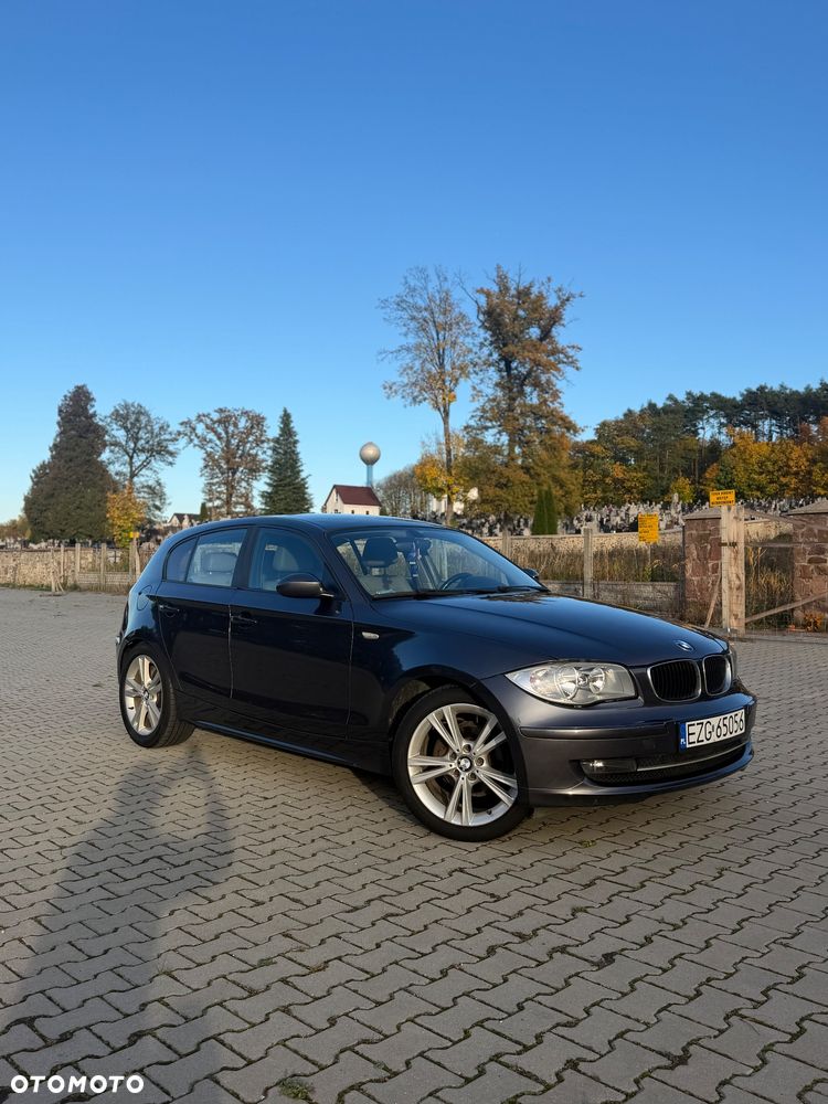 BMW Seria 1 120d - 12