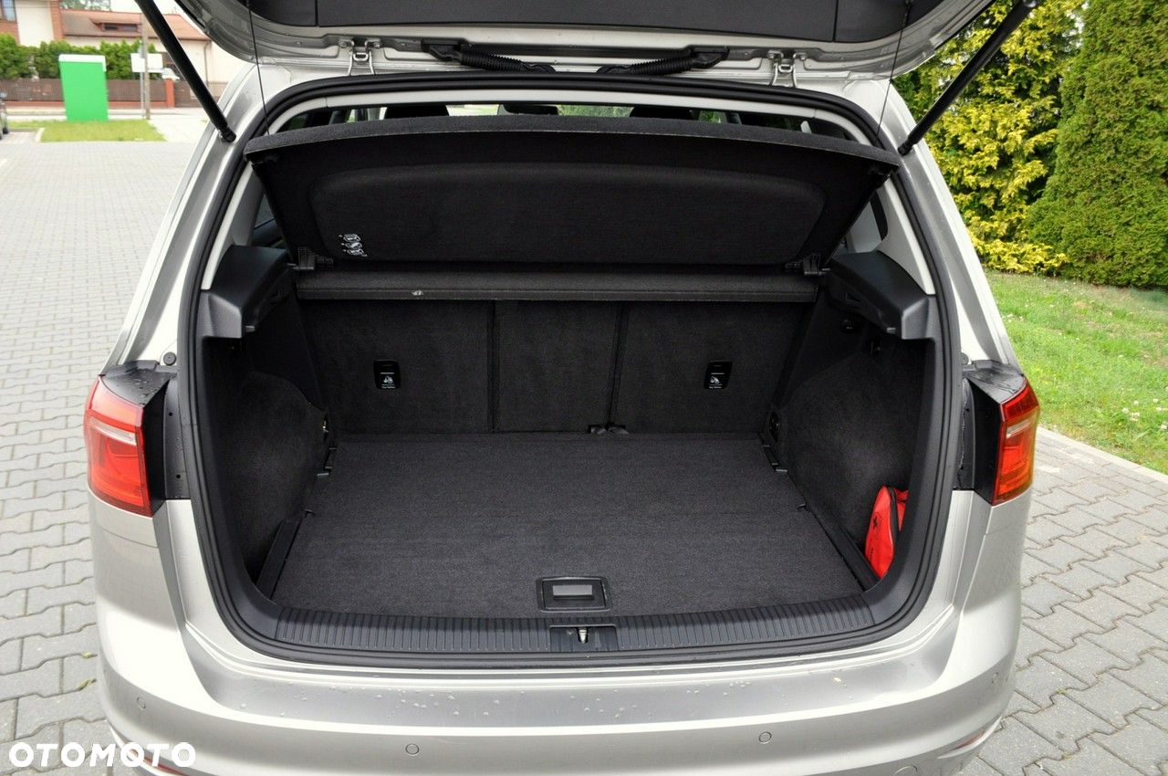 Volkswagen Golf Sportsvan - 38