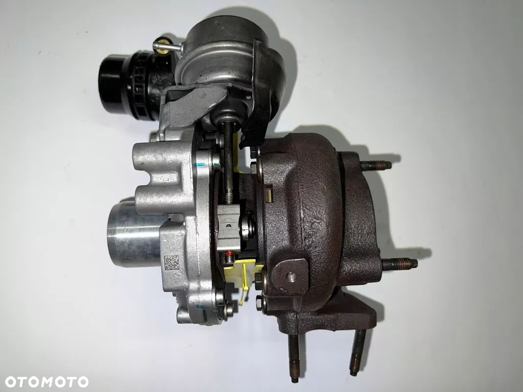 Mercedes 1,6 CDi turbina 54389700019 6220900400 - 3