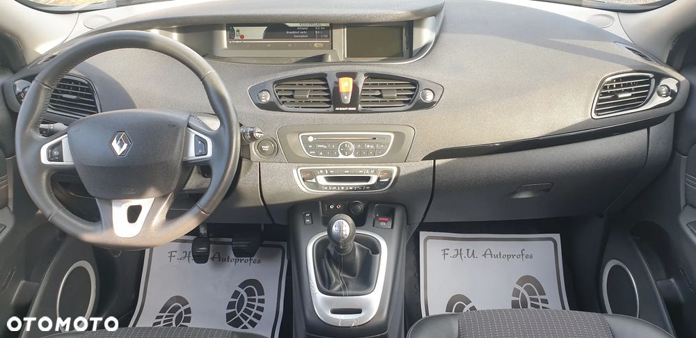 Renault Scenic - 13