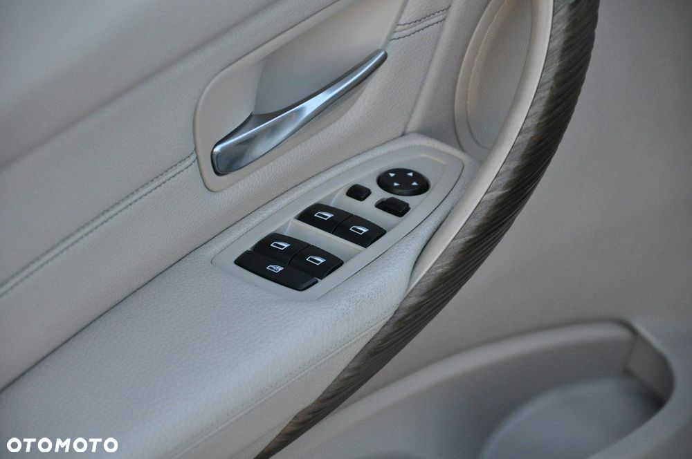 BMW Seria 3 - 25