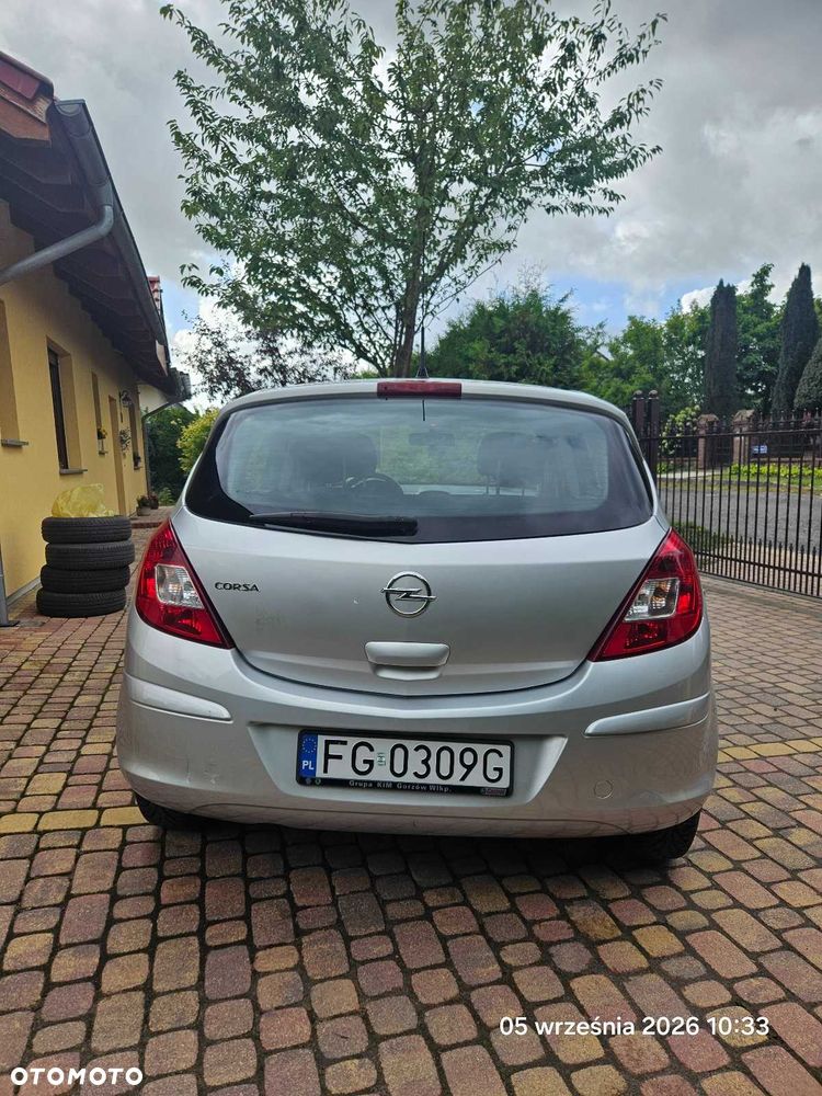 Opel Corsa - 3