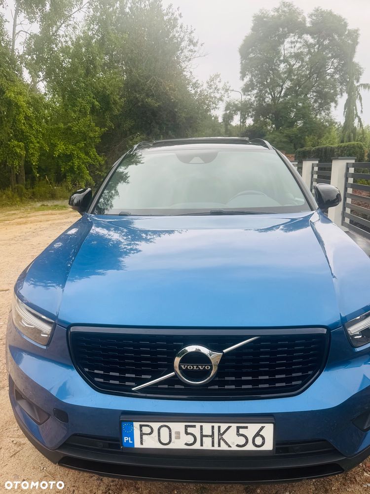 Volvo XC 40 T5 AWD Momentum Pro - 4