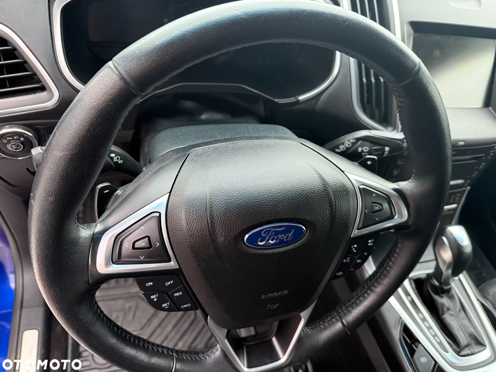 Ford Edge - 18