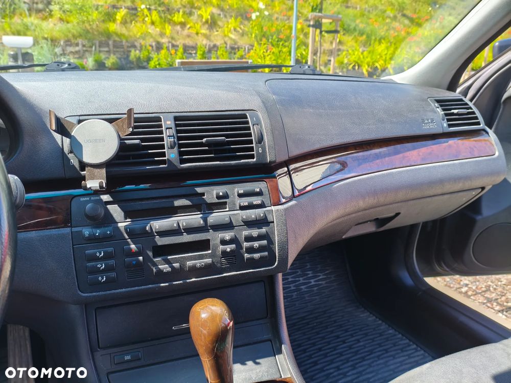BMW Seria 3 - 10