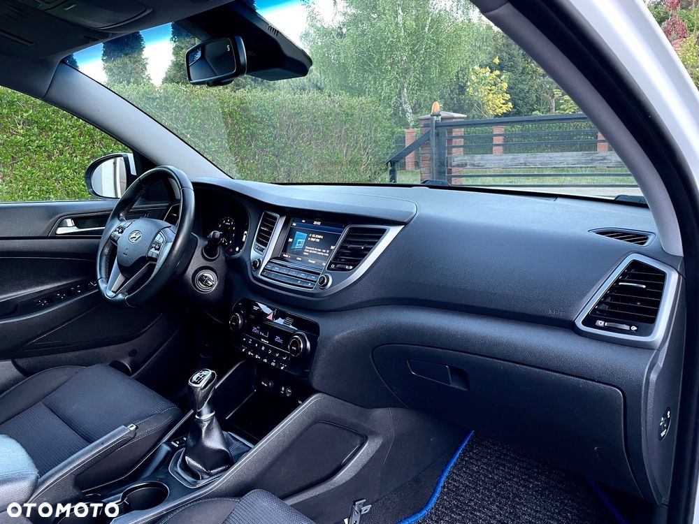 Hyundai Tucson blue 1.6 GDi 2WD Navi - 6