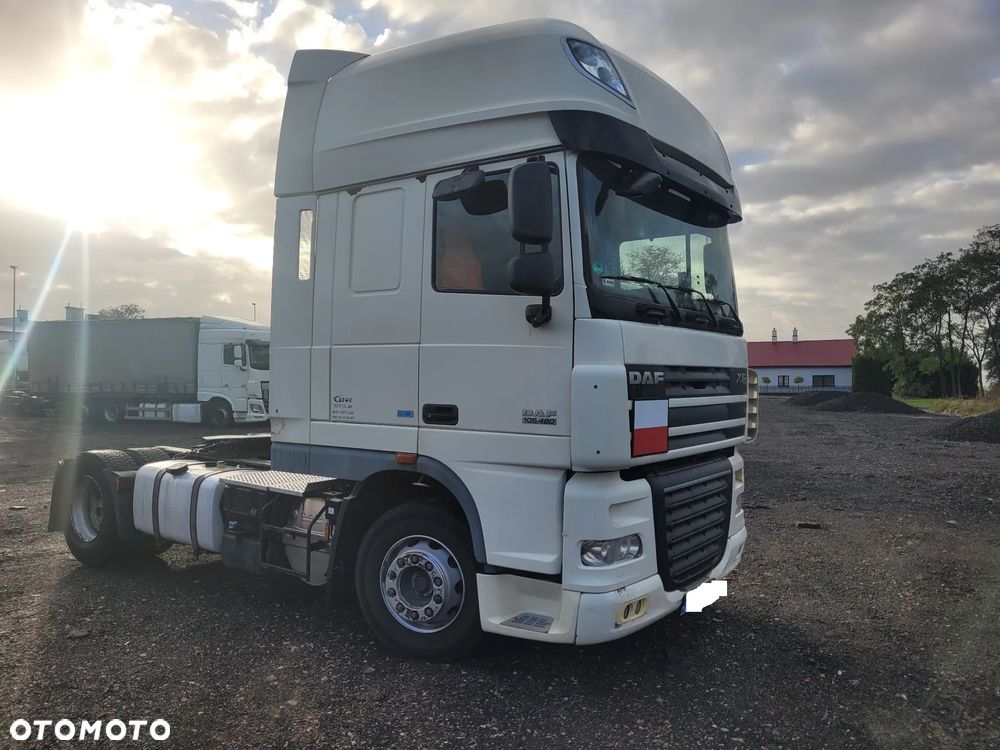 DAF XF 105.460 Superspacecab - 6