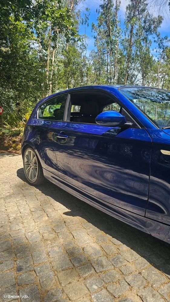 BMW 118 d Limited Edition Lifestyle c/ M Sport Pack - 21