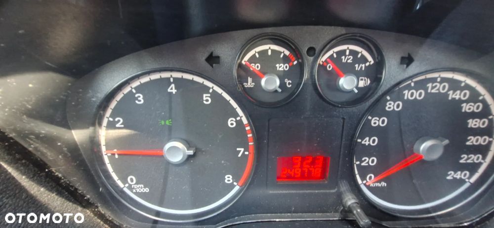 Ford Focus 1.6 Amber X - 14