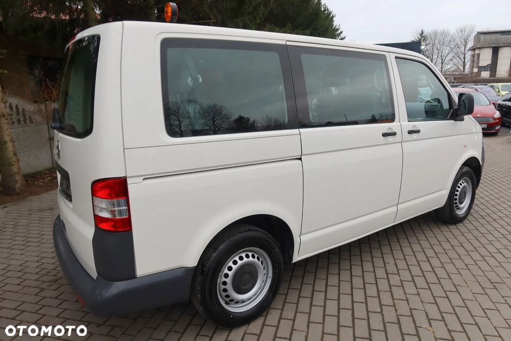Volkswagen Transporter - 24