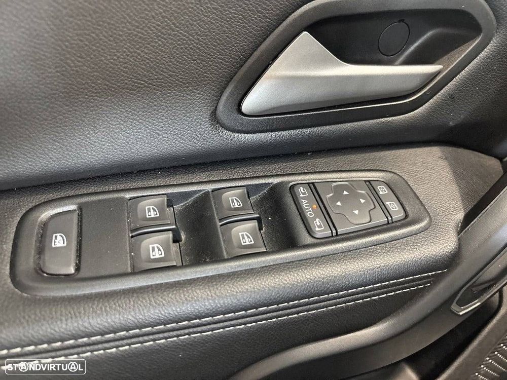 Dacia Duster 1.0 TCe Journey - 20