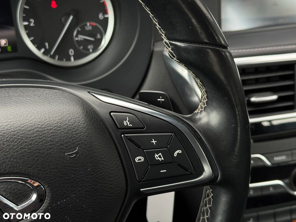 Infiniti Q30 2.2d Sport AWD 7DCT - 29