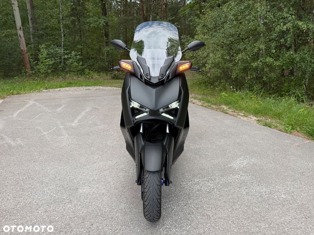 Yamaha X-max - 3