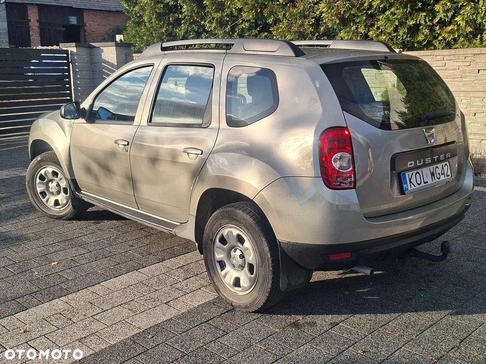 Dacia Duster 2012 photo 2