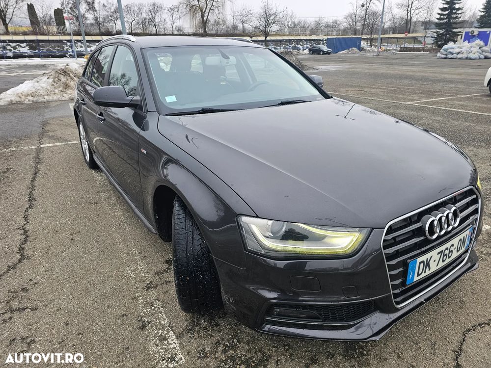 Audi A4 2.0 TDI DPF S line Sportpaket - 2