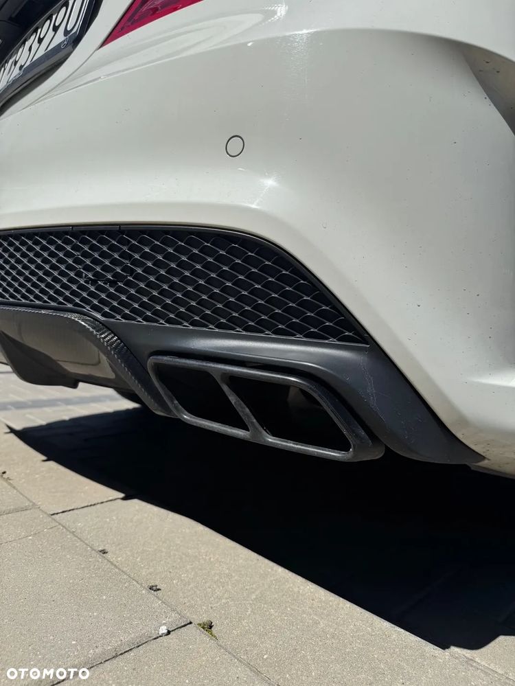 Mercedes-Benz CLA 45 AMG 4-Matic - 21