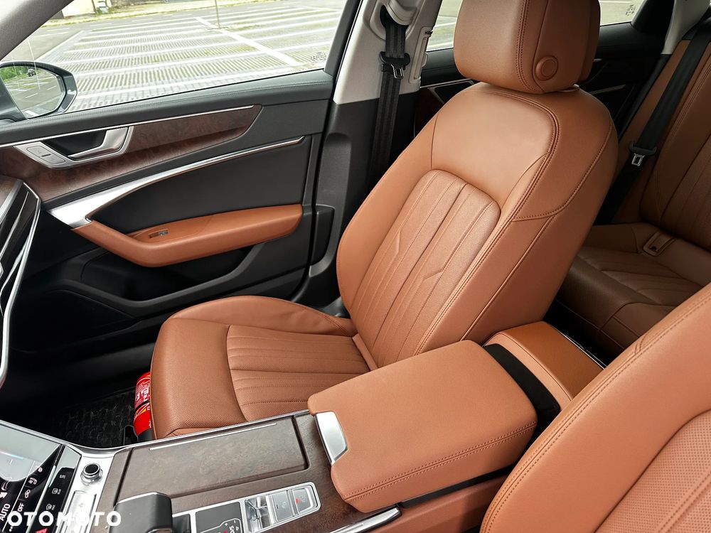 Audi A6 Avant - 17