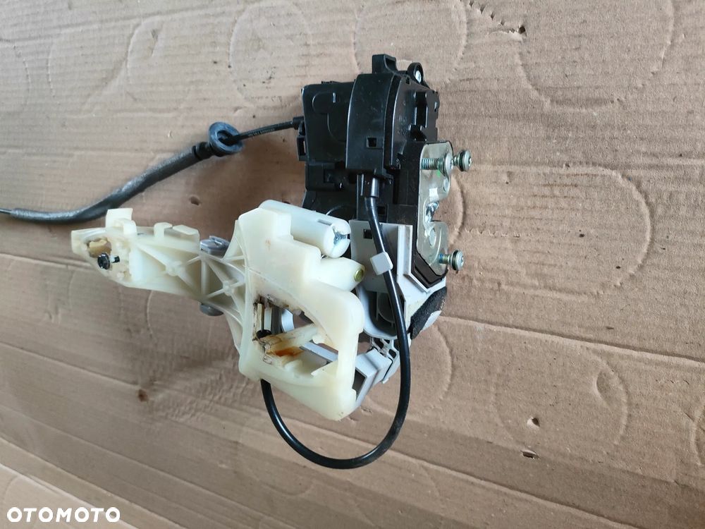 KIA VENGA 09- ZAMEK DRZWI PRZAWY PRZÓD 6-PIN - 11