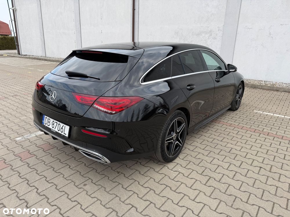 Mercedes-Benz CLA 180 7G-DCT AMG Line - 4
