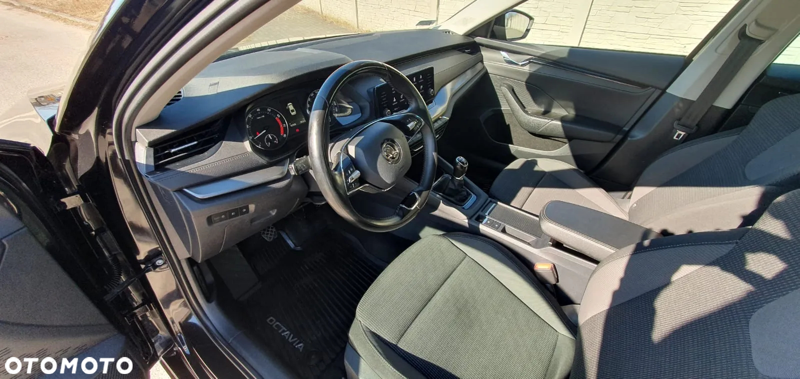 Skoda Octavia 1.5 TSI ACT Scout - 5
