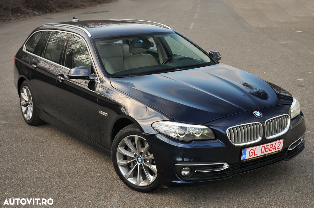 BMW Seria 5 525d xDrive Sport-Aut. Modern Line - 1