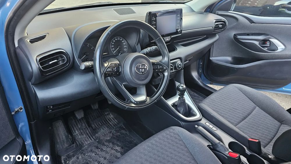 Toyota Yaris 1.5 Comfort - 10