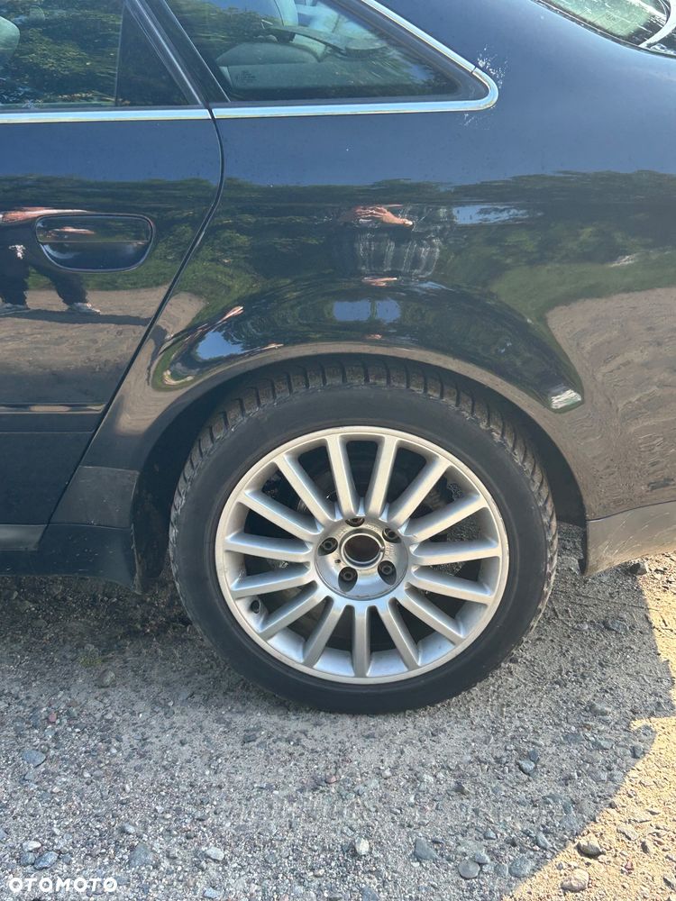 Audi A6 Avant - 4