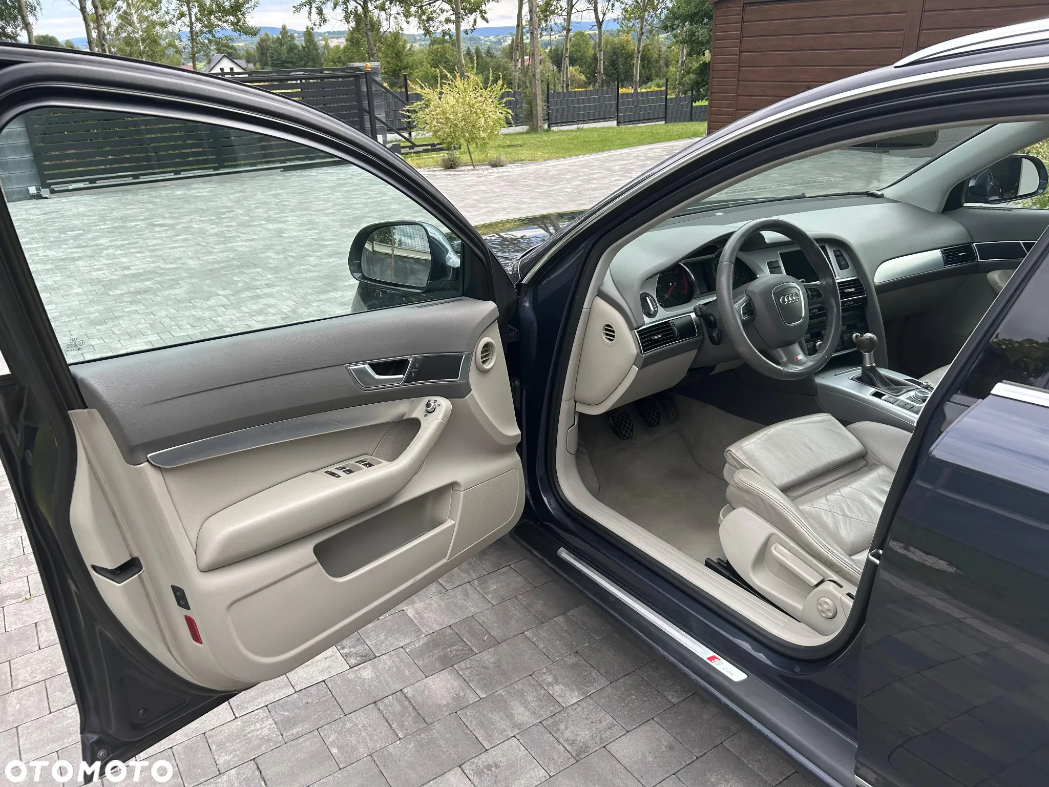 Audi A6 - 12