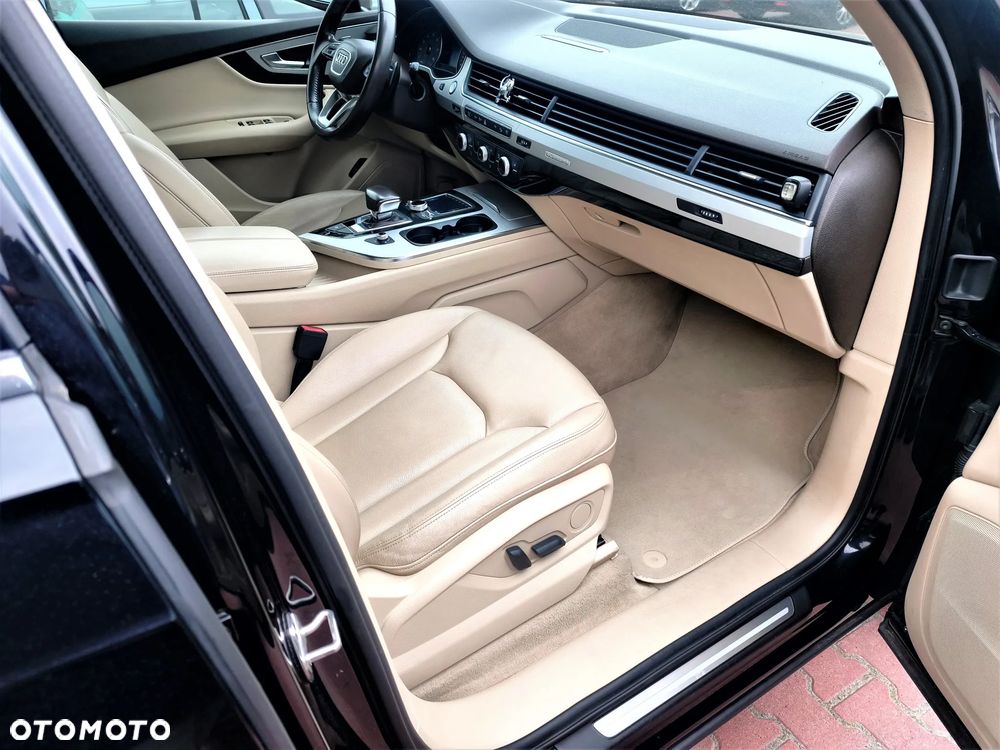 Audi Q7 3.0 TFSI Quattro Tiptr - 20