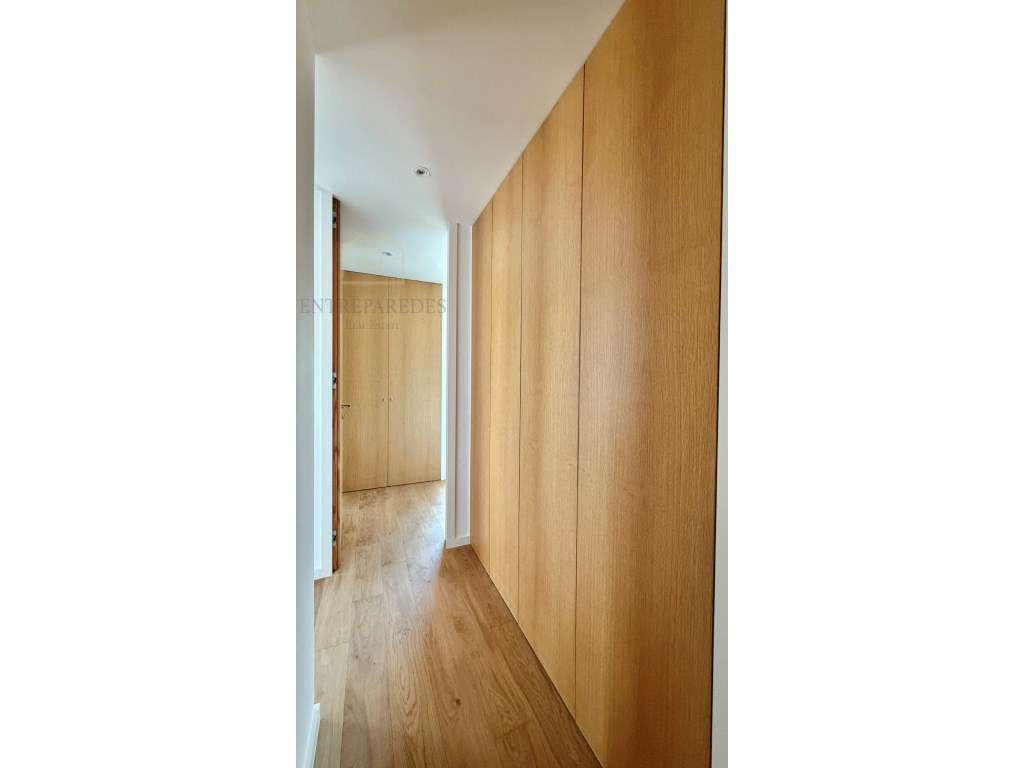 Apartamento T4 penthouse/cobertura com garagem e varanda para compr... - Grande imagem: 5/29