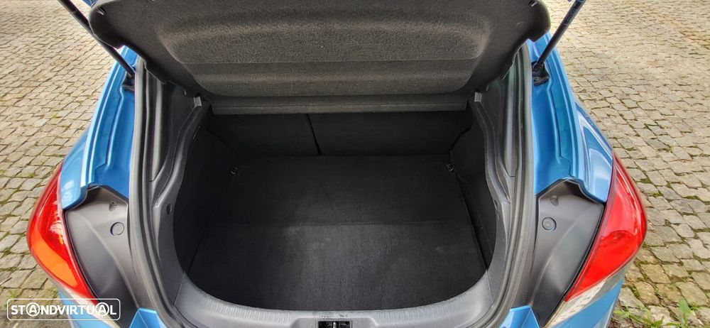 Renault Mégane Coupe Energy dCi 130 FAP Start & Stop Bose Edition - 8