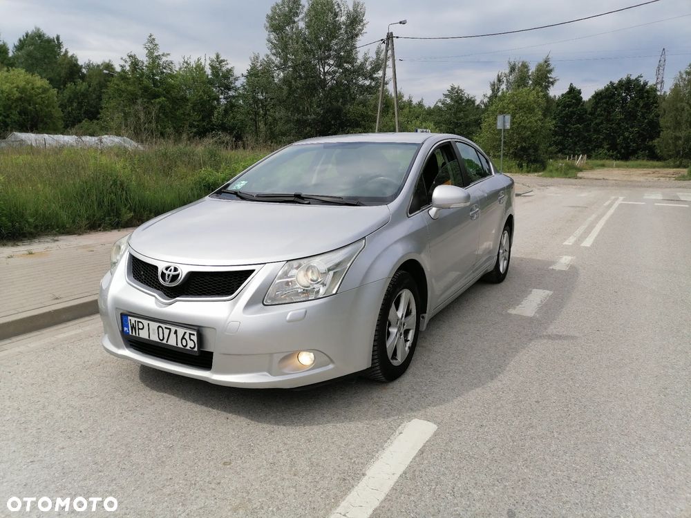 Toyota Avensis 2.0 D-4D 2010 - 3