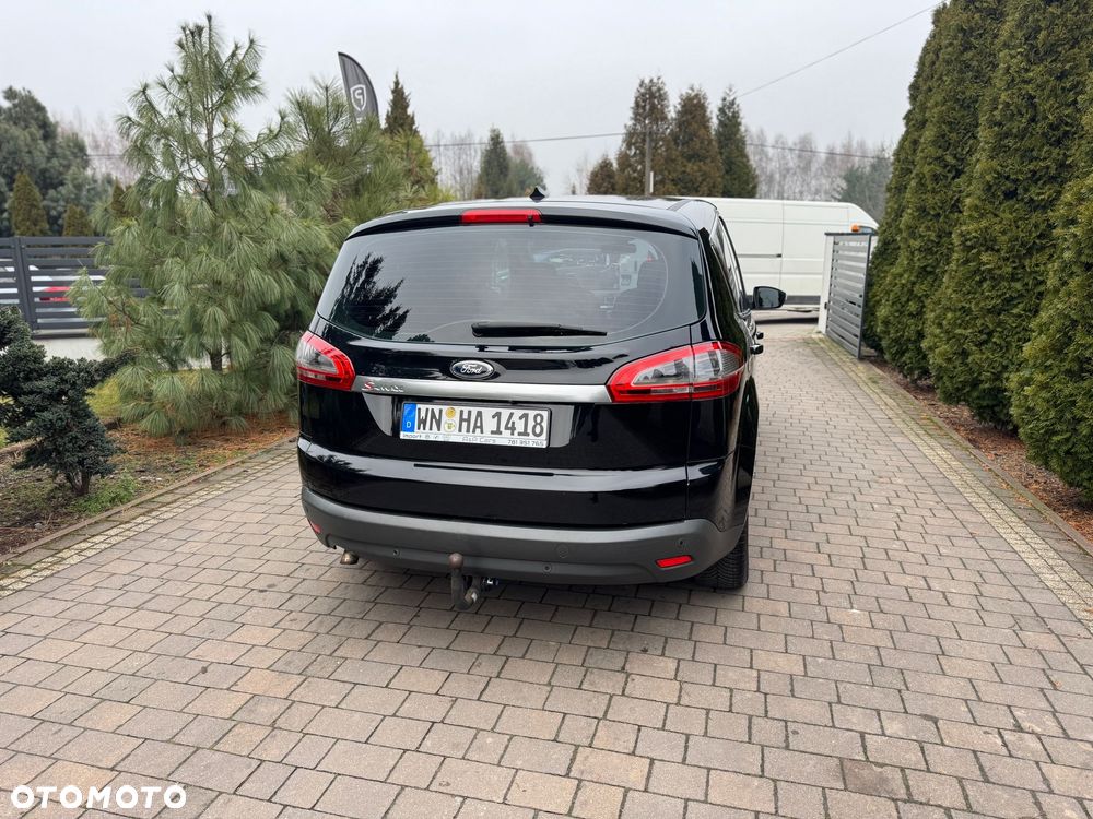Ford S-Max 2.0 TDCi DPF Titanium - 11