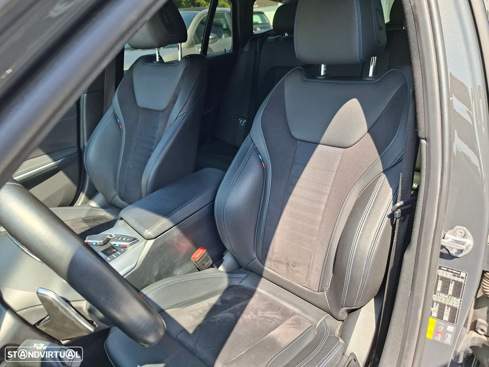 BMW 320 e xDrive Aut. M Sport - 32