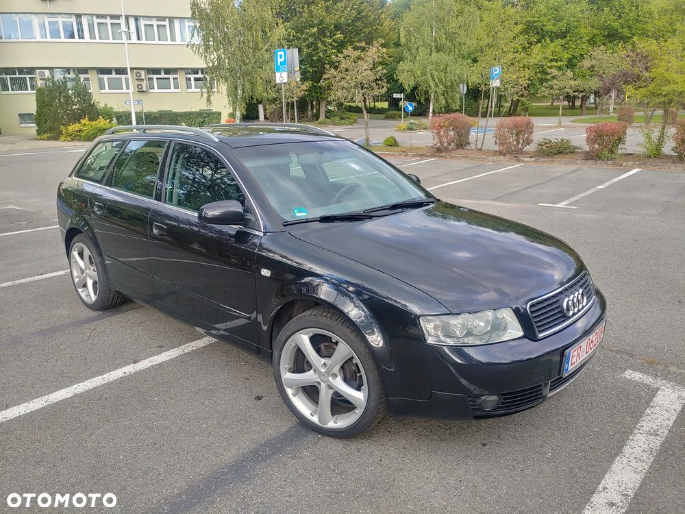 Audi A4 Avant - 1
