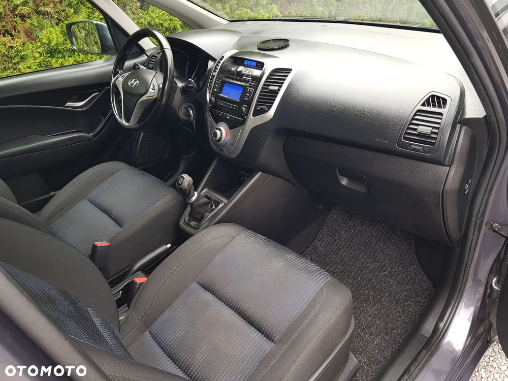 Hyundai ix20 - 16