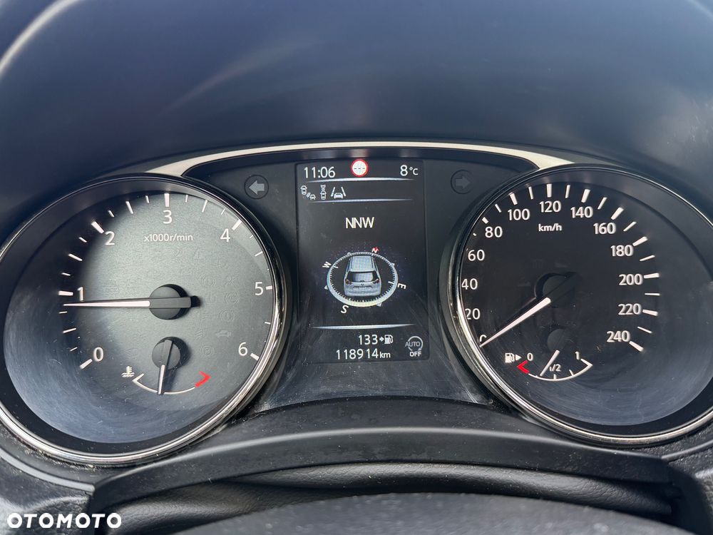 Nissan X-Trail - 35
