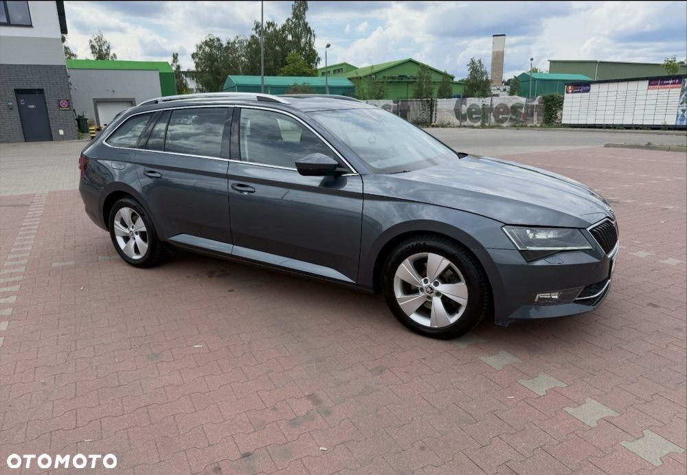 Skoda Superb - 1