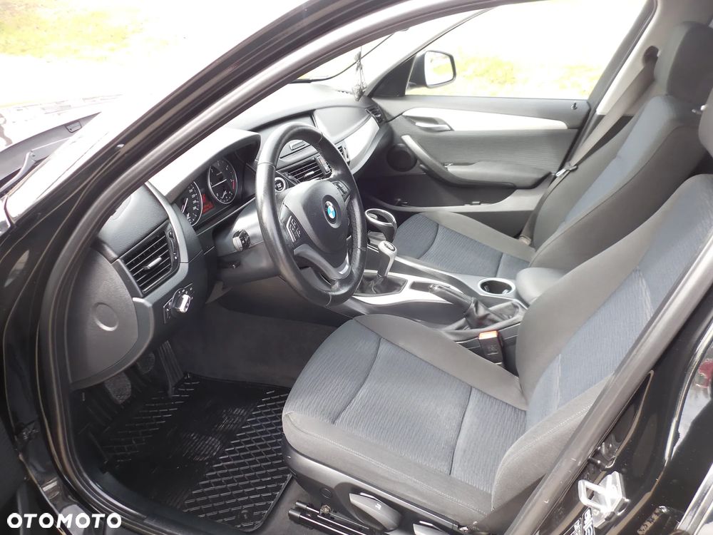 BMW X1 - 16