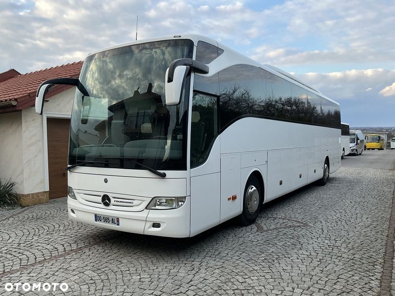 Mercedes-Benz TOURISMO - 2