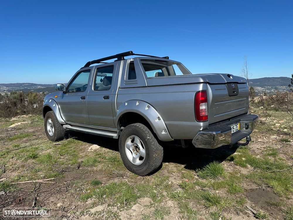 Nissan Pick Up 2.5 TD CD Navara XTr+Box+CD - 3