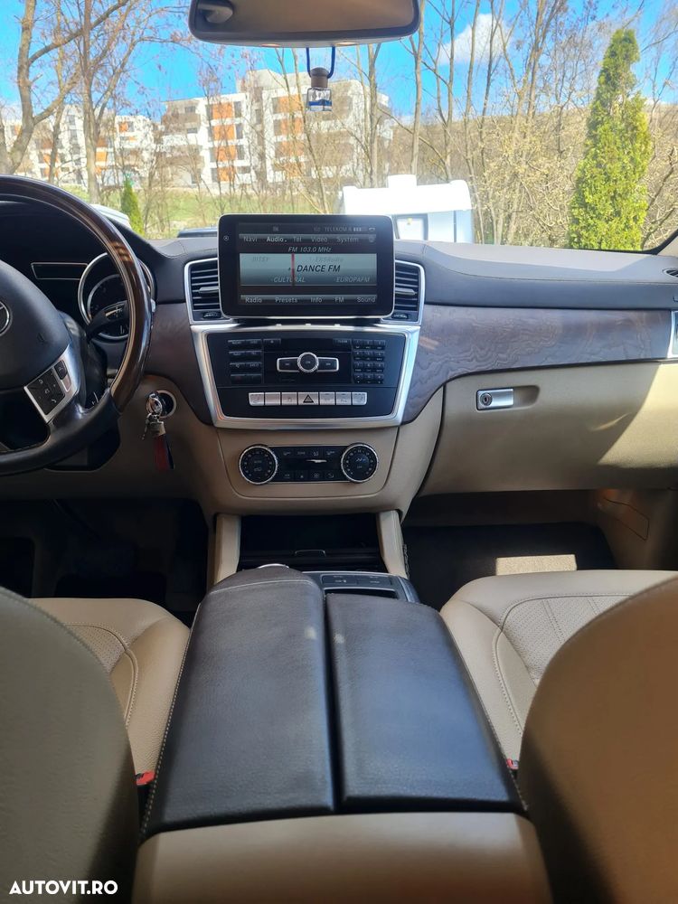 Mercedes-Benz GL 350 4MATIC BlueTec Aut. - 10