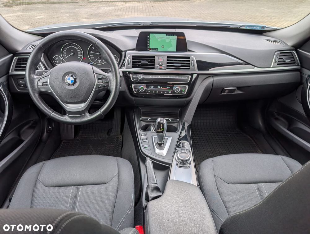 BMW 3GT 320i GPF Business Edition - 17