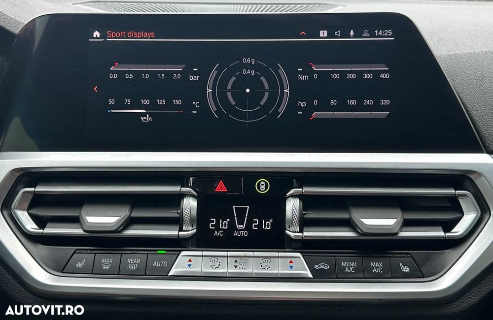 BMW Seria 3 330i xDrive AT - 30