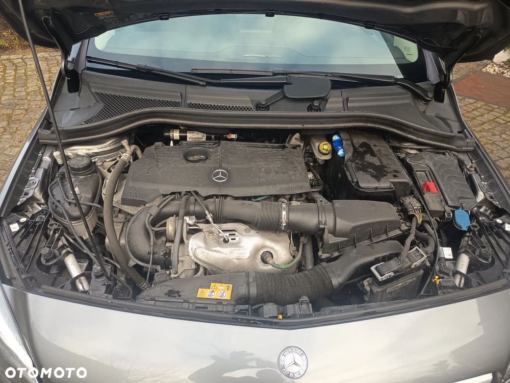 Mercedes-Benz Klasa B 200 (BlueEFFICIENCY) 7G-DCT - 14