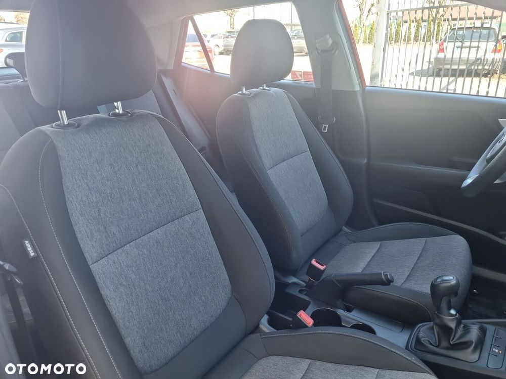 Kia Stonic 1.4 L - 11