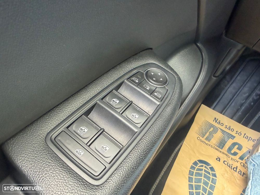 Renault Arkana 1.6 E-Tech Business - 21