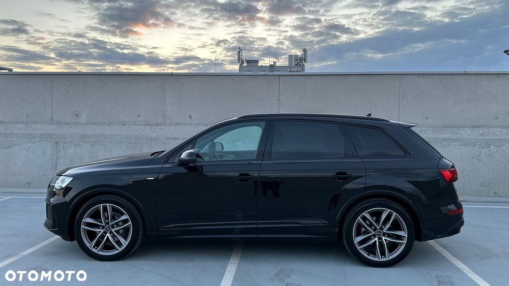 Audi Q7 - 10